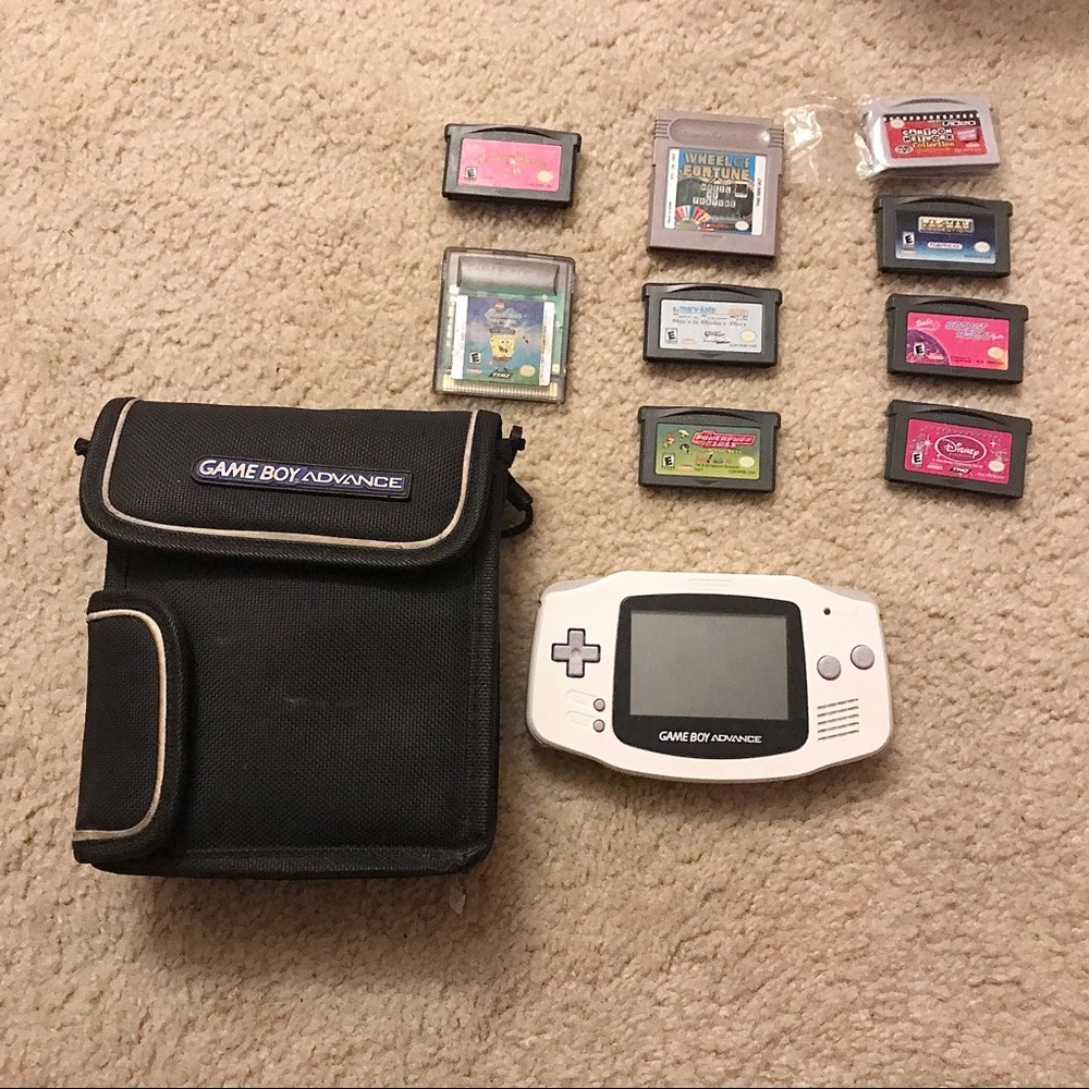 Game Boy Advance White and Games